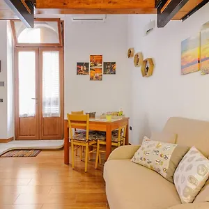 honeyapartment.lecce-hotels.com/